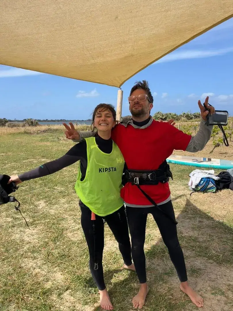 Happy people kitesurfing 2